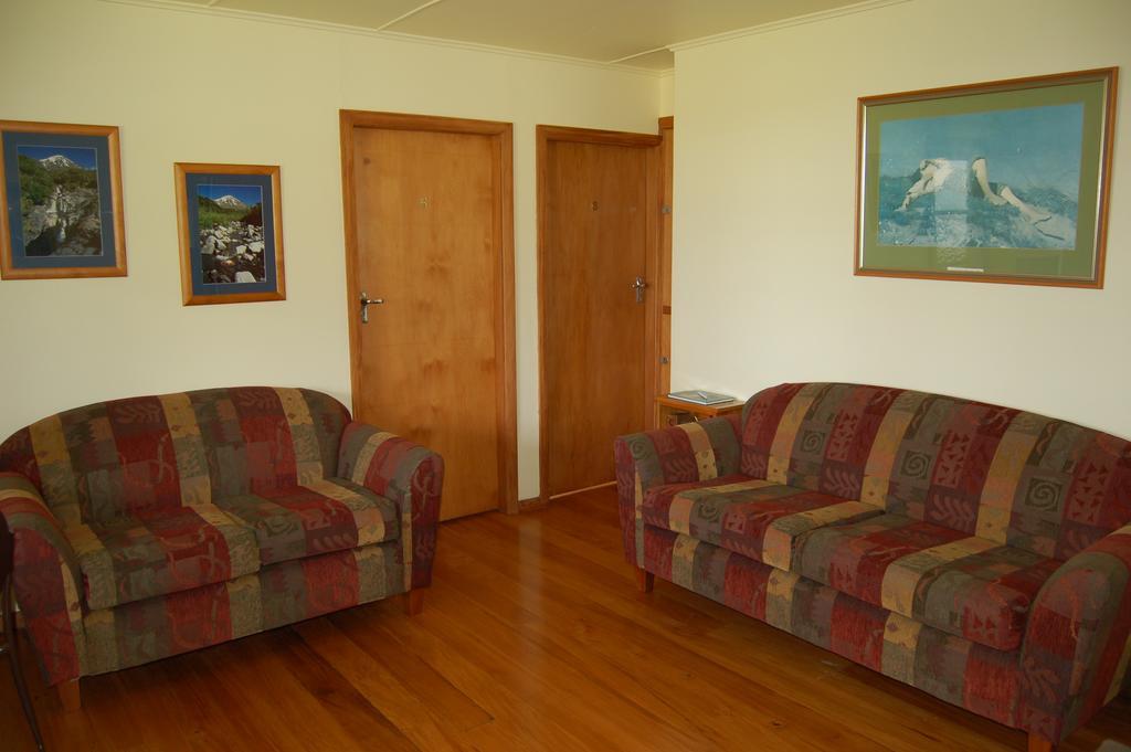 Wheatly Downs Farmstay And Backpackers Hawera Exteriér fotografie